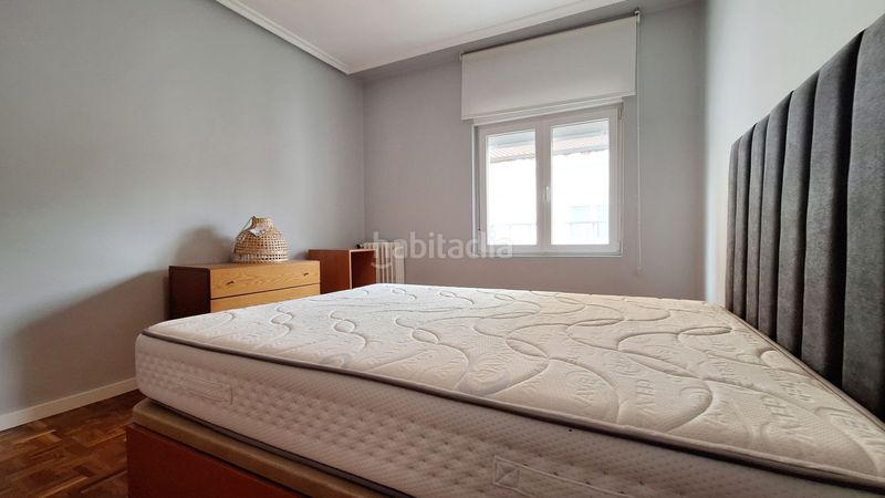 Foto 4a3db936-4fa6-48e6-91c8-a65b374873e6. Piso  en venta en avda. torrelavega, 3 dormitorios. en Oviedo