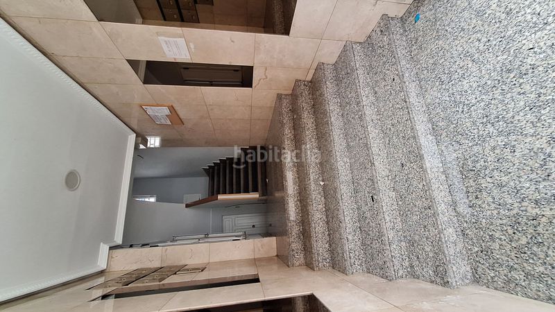 Foto cf30fc08-7606-431f-b9ef-1886e623ae60. Piso  en venta en avda. torrelavega, 3 dormitorios. en Oviedo