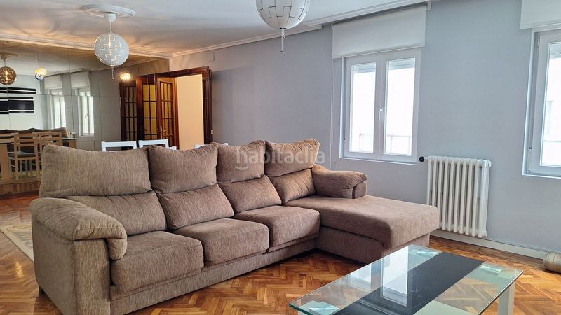 Foto dab1d0db-a504-4db6-b1dc-88151698cf91. Piso  en venta en avda. torrelavega, 3 dormitorios. en Oviedo