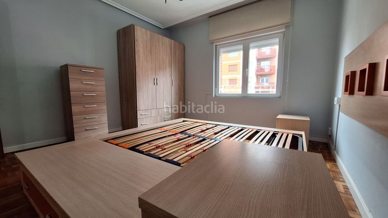 Foto fb47774f-f029-4e4e-9f83-7704c771683a. Piso  en venta en avda. torrelavega, 3 dormitorios. en Oviedo