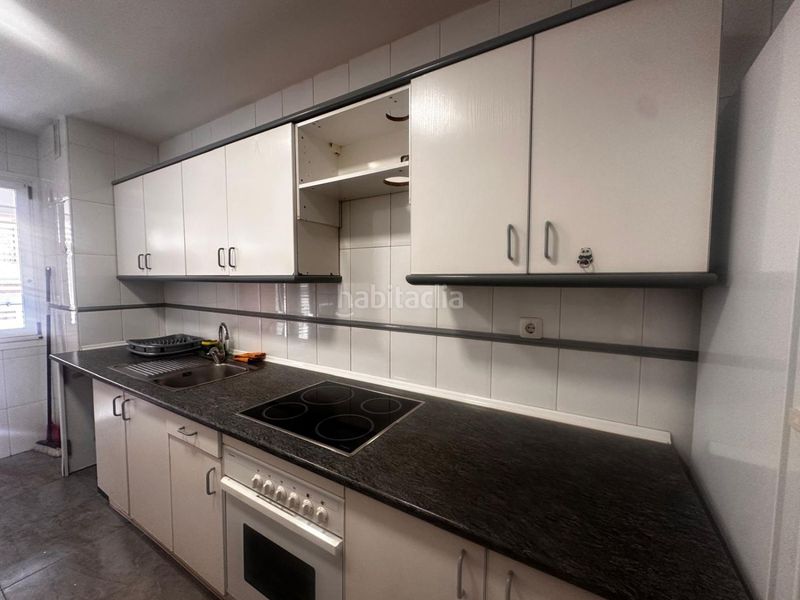 Foto ca8b03c0-29fe-48d2-b1cc-f5ffbae6e8b2. Pis amb calefacció aparcament a Milán - Pumarín Oviedo