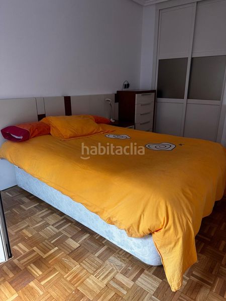 Foto e944f606-a1bd-4ec4-9404-340bc2b4bbd1. Pis amb calefacció aparcament a Milán - Pumarín Oviedo