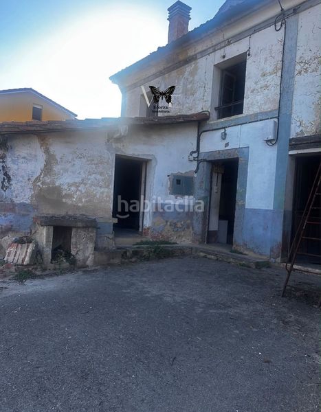 Foto 82236a47-2359-4d9d-bf48-0045bf57b7eb. Casa a Regueras (Las)