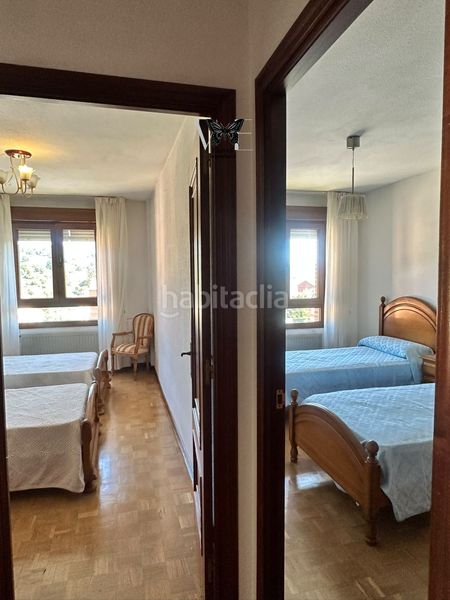 Foto e77358e7-c836-4a74-9836-a242ece5327f. Rent flat with parking in Salas