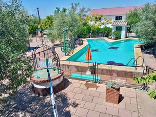 Chalet à Carlota (La). Casa en venta en zona el arrecife la carlota finca rústica.