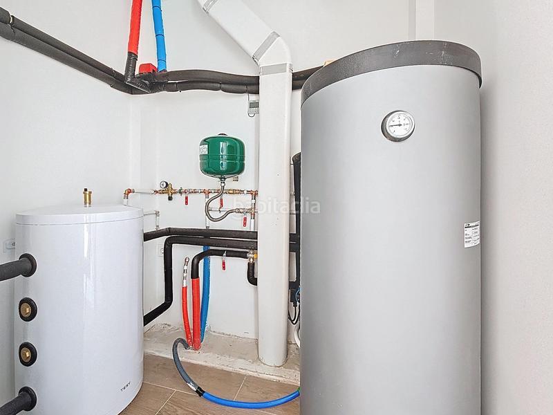 Foto 07f95f71-5db9-4650-a193-fb7a7c3a0981. Reihenhaus mit heizung parking in Villarrubia Córdoba