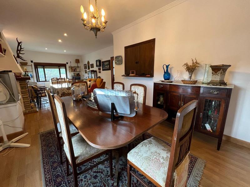 Foto e572005a-b6e6-4ab9-ba4b-08d0201d2736. Chalet con riscaldamento parcheggio piscina in Santa Maria de Trassierra Córdoba