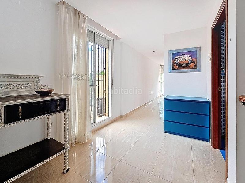 Foto 3aa7c6b5-ecf9-43aa-b0fa-e7ac3f938d16. Chalet avec parking dans Carlota (La)