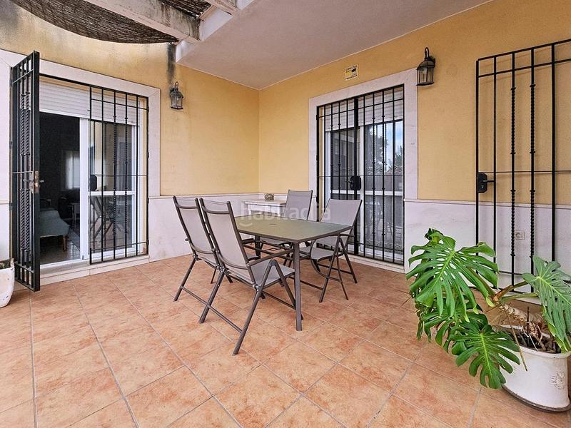 Foto e50d3e67-5849-4e7f-94db-ffdfdccc190a. Chalet avec parking dans Carlota (La)