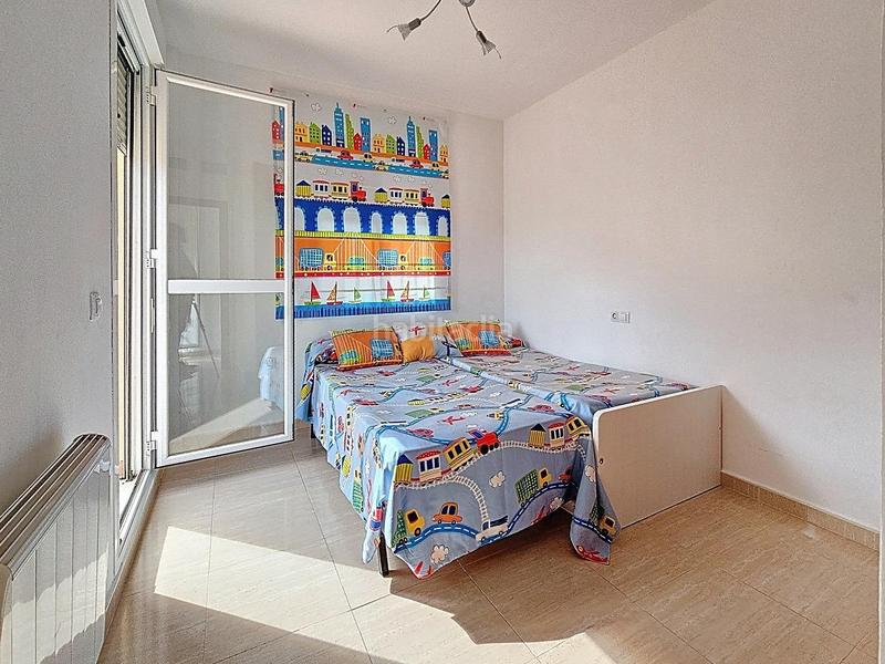 Foto f06493a8-6593-4a19-9f0e-d48d75fe7de0. Chalet avec parking dans Carlota (La)