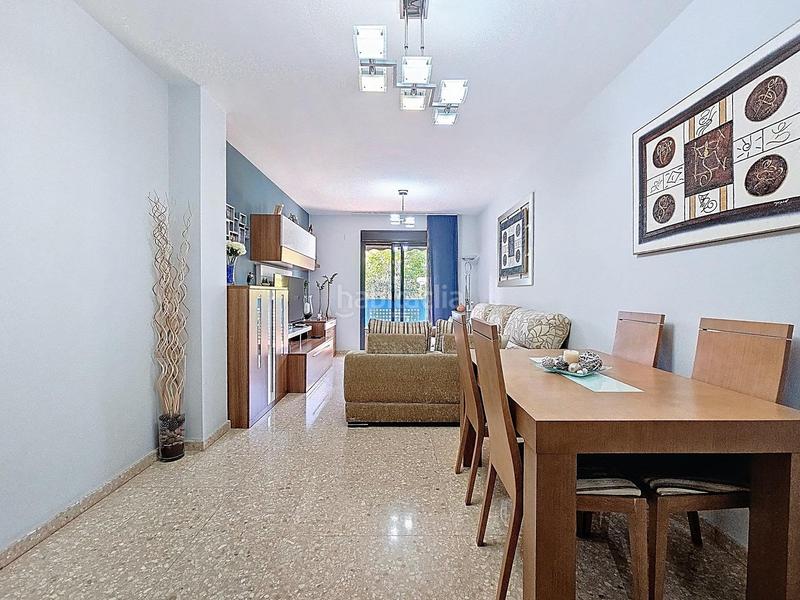 Foto cf145f08-aacf-4f81-b3aa-8e17b789b824. Flat with parking in Sector Sur Córdoba