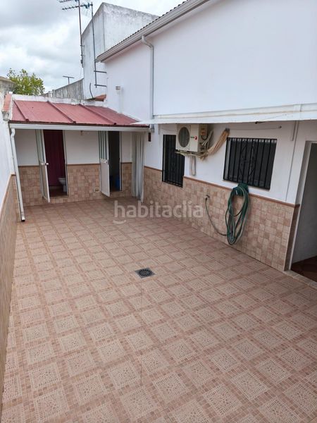 Foto 0315350f-2975-4605-8abc-cb6e6c3ccc2c. Casa a Carlota (La)