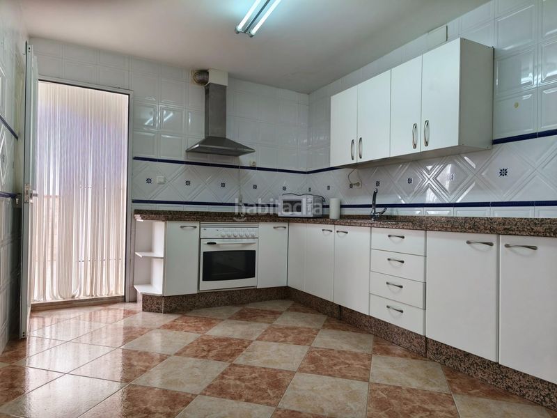 Foto 3bebf3c2-a8c0-4f57-96e7-4006e4834108. Casa a Carlota (La)