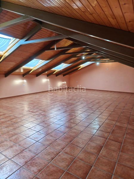 Foto c375aa27-deff-42ea-a1b6-04f93ff20288. Casa a Carlota (La)