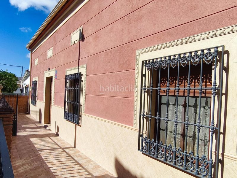Foto ebea006c-7ac9-482e-8b81-9fbcc1dfdd22. Casa a Carlota (La)