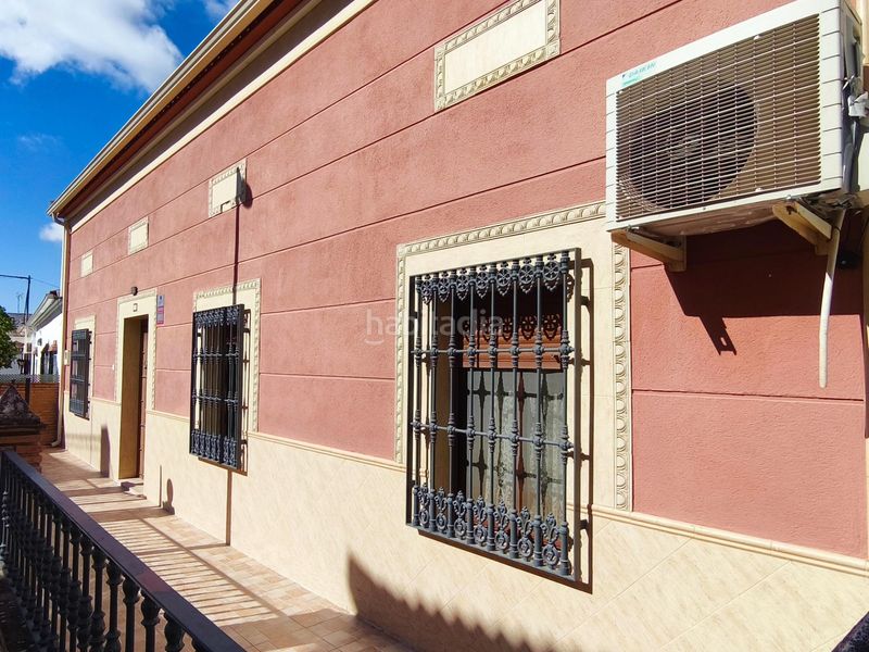 Foto fe63239a-22b8-46dc-92cd-679eed5fba73. Casa a Carlota (La)