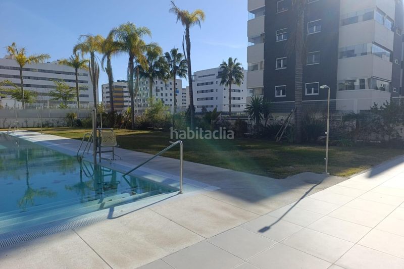 Foto b8c39013-8353-4fca-9354-36bdc42be686. Àtic amb aparcament piscina a Poniente-Norte - Miralbaida - Parque Azahara Córdoba