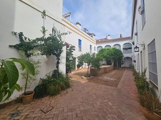 Dúplex  Maria auxiliadora. Fantástico dúplex en san lorenzo, una vivienda con encanto muy b