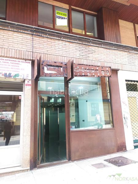 Foto cdf95d98-8c73-4500-9cf1-2ebf446e9ce5. Alquiler local comercial local en Auditorio - Seminario - Parque de Invierno Oviedo