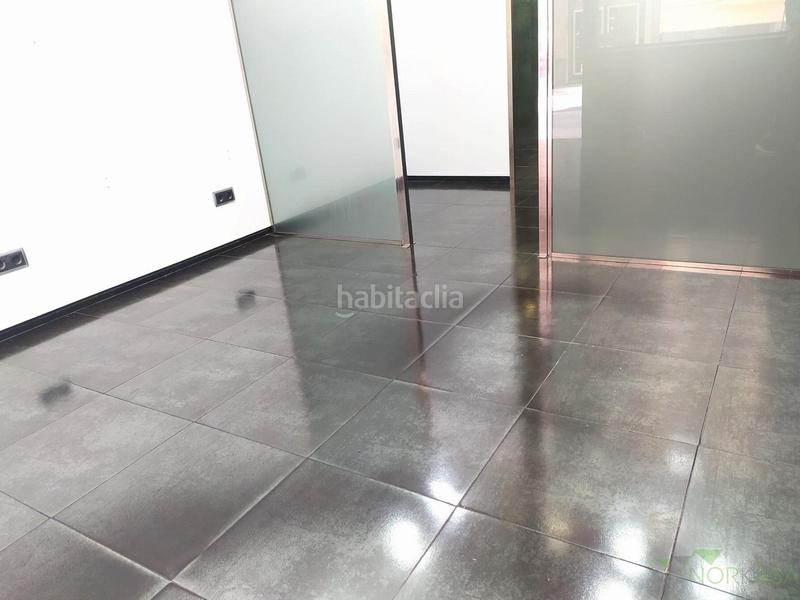 Foto d60442c8-2d46-4157-84b0-b92a3d6c0482. Location local commercial dans Auditorio - Seminario - Parque de Invierno Oviedo