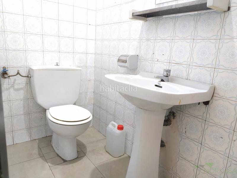 Foto ebdcffef-837f-4350-b6af-f44ebcee1138. Location local commercial dans Auditorio - Seminario - Parque de Invierno Oviedo