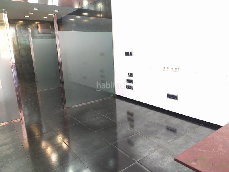 Foto 3dc2bf9f-6882-4902-985c-f9b3a8b134ea. Miete geschäftsraum in Auditorio - Seminario - Parque de Invierno Oviedo