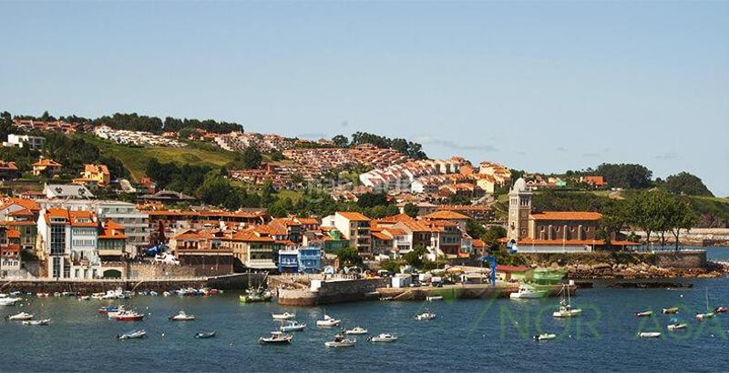 Foto 453d9d56-c957-41c3-b924-506623b7f2c9. Residential plot in Luanco-Aramar-Antromero Gozón