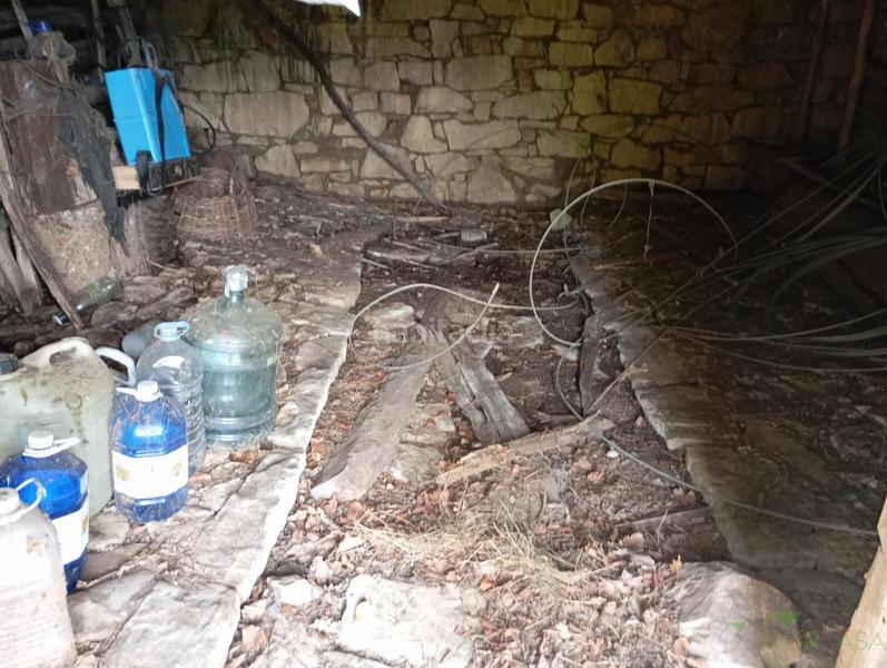 Foto eada40bb-5218-4e8c-8e29-18b2e97e835d. House in Quirós