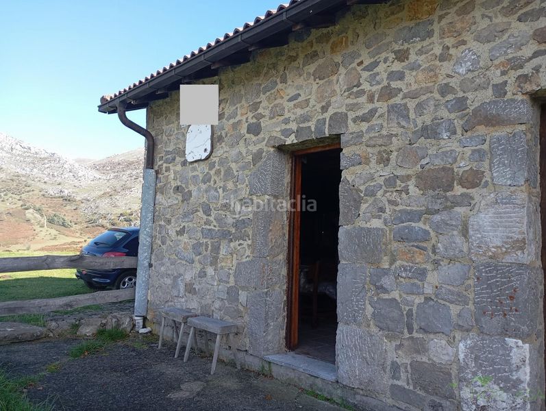 Foto 650cec3c-7568-4504-8b68-aa1d14613021. Casa amb calefacció a Quirós