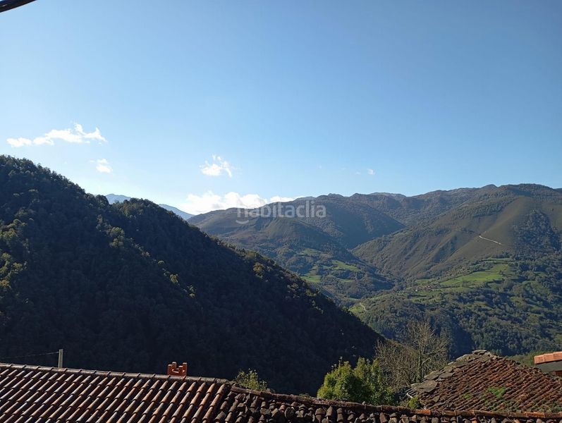 Foto 8002c75c-b0d9-420f-8f57-06498fddac86. Casa a Quirós