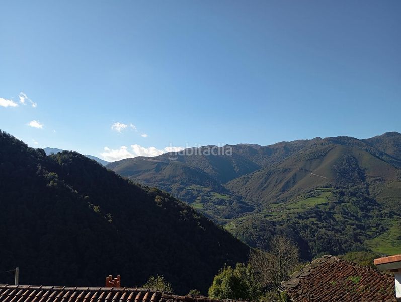 Foto 980217f1-af95-4580-afa0-264058f27e7d. Casa a Quirós