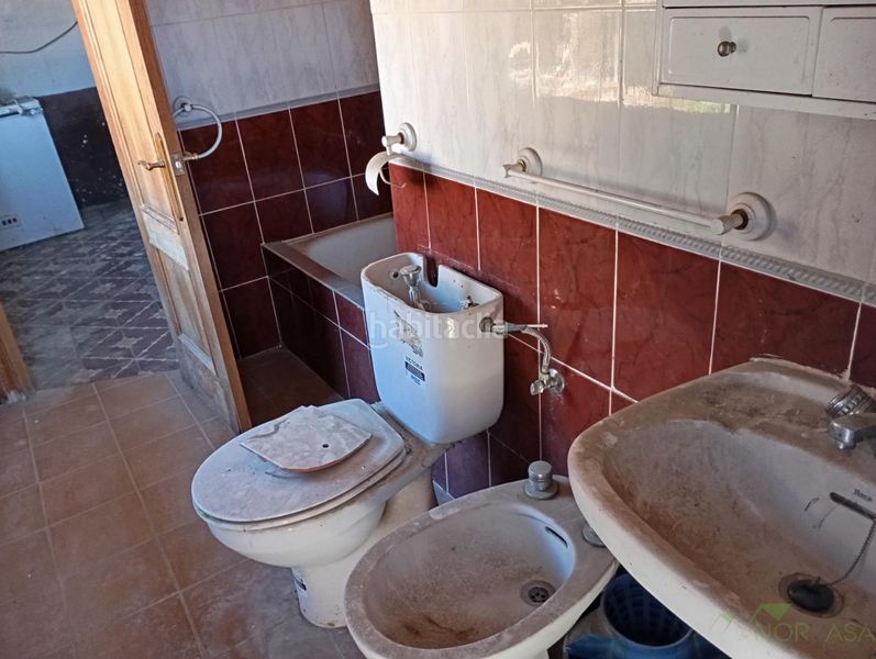 Foto cbdfb232-33d8-4c22-9344-3a2bb2044cf7. Casa a Quirós