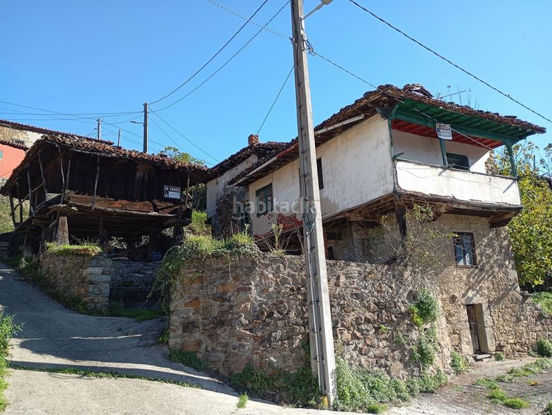 Foto f71f8a30-b3c2-45ce-9ade-4d71a9fd6559. Casa a Quirós