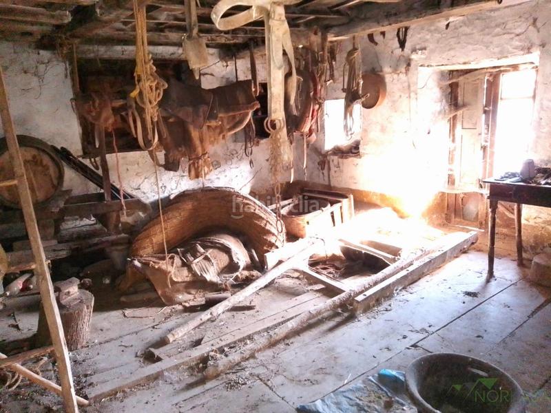 Foto 62ca91fe-8b03-4073-8c1d-1f0de5c97562. Casa a Quirós