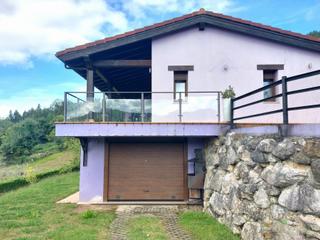 Chalet  Lugar niao. Cabraneschalet
