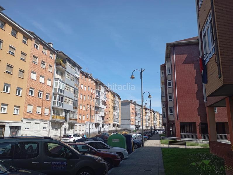 Foto 3e3122ae-79da-4d5d-bea9-2c7a0668acac. Pis amb aparcament a Villalegre - La Luz Avilés