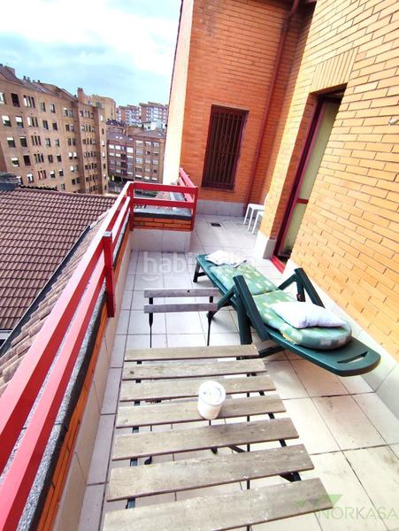 Foto 1f25af40-f6fb-4d19-a2f3-0643b0072397. Attique avec chauffage parking dans Auditorio - Seminario - Parque de Invierno Oviedo