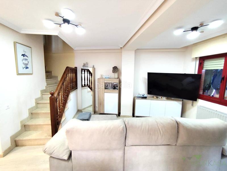 Foto 5053523e-3a1c-4272-b2fd-9f42f10fc01d. Attique avec chauffage parking dans Auditorio - Seminario - Parque de Invierno Oviedo