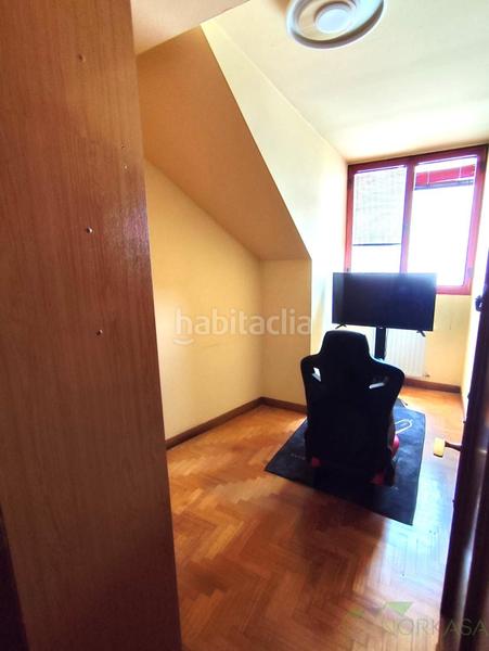 Foto c0c4e220-a097-4ca6-8f78-fd77618fc6ba. Attique avec chauffage parking dans Auditorio - Seminario - Parque de Invierno Oviedo