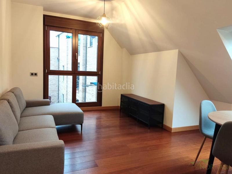 Foto 0a547994-e3f2-4e11-af07-95970507a8c1. Lloguer apartament amb calefacció a Parque San Francisco - Uría Oviedo