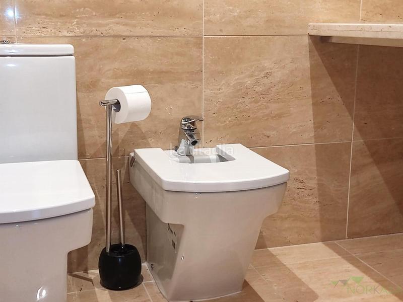 Foto f20f969c-8333-45fc-9117-d3e86f44e335. Miete appartement mit heizung in Parque San Francisco - Uría Oviedo