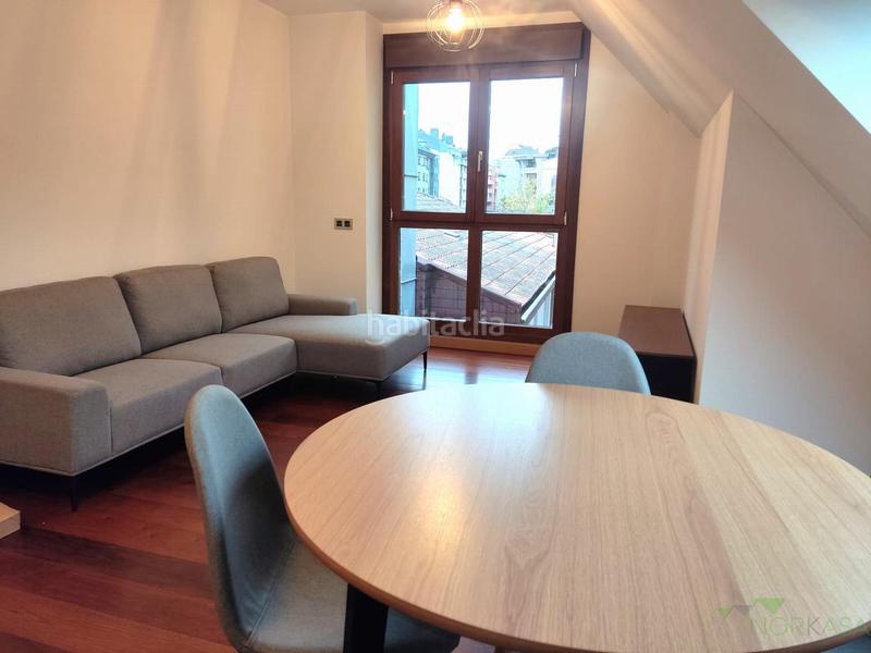 Foto fea23934-7295-4920-9c1b-e4993c6c16ae. Rent apartment with heating in Parque San Francisco - Uría Oviedo