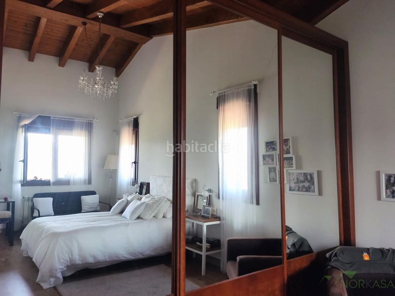 Foto 15d15e53-4da1-4dd9-b4a9-8911068763a9. Xalet amb calefacció aparcament a Cabranes