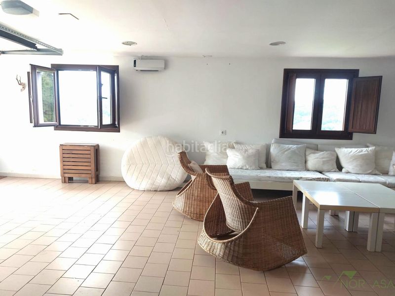 Foto 8e0e5ad1-3599-41a8-9f70-7ed4eb5b153c. Xalet amb calefacció aparcament a Cabranes