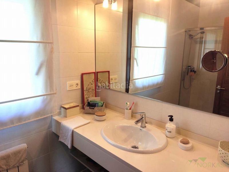 Foto cd33f8e5-110b-4e3a-9ed4-0db6915866b5. Xalet amb calefacció aparcament a Cabranes