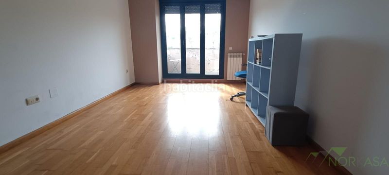 Foto a9d7781e-ca7f-47af-80a1-f0192fa22a0c. Pis amb calefacció a Llanera