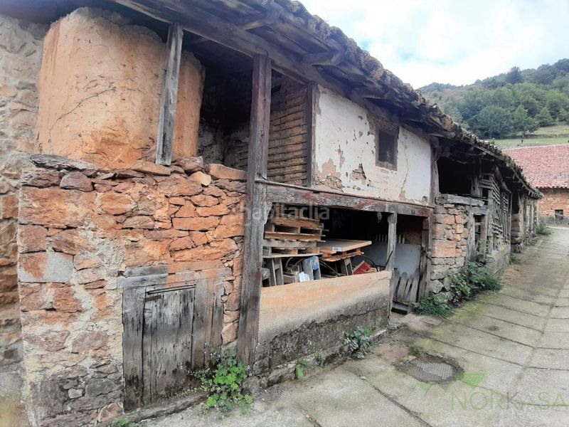 Foto 8479a2e8-7da7-4150-a935-f44bdb1eeb75. Casa a Teverga