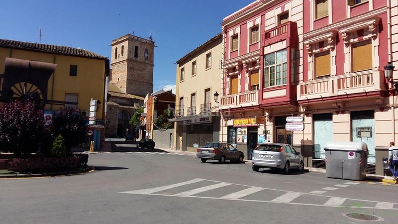 Foto ed863086-63d5-494d-8834-7631d1835f45. Edifici a Quintanar de la Orden