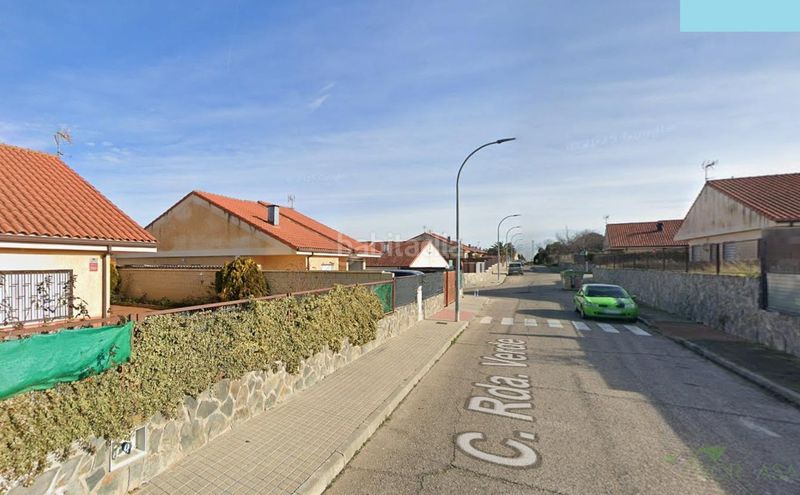 Foto 1c62fbec-0d5a-44e1-8750-54556dece7ca. Casa adossada amb aparcament a Novés