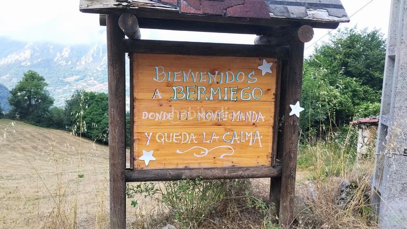 Foto 8203b8a6-53a9-4490-a1d0-f93ff8e7a8bc. Casa amb calefacció a Quirós